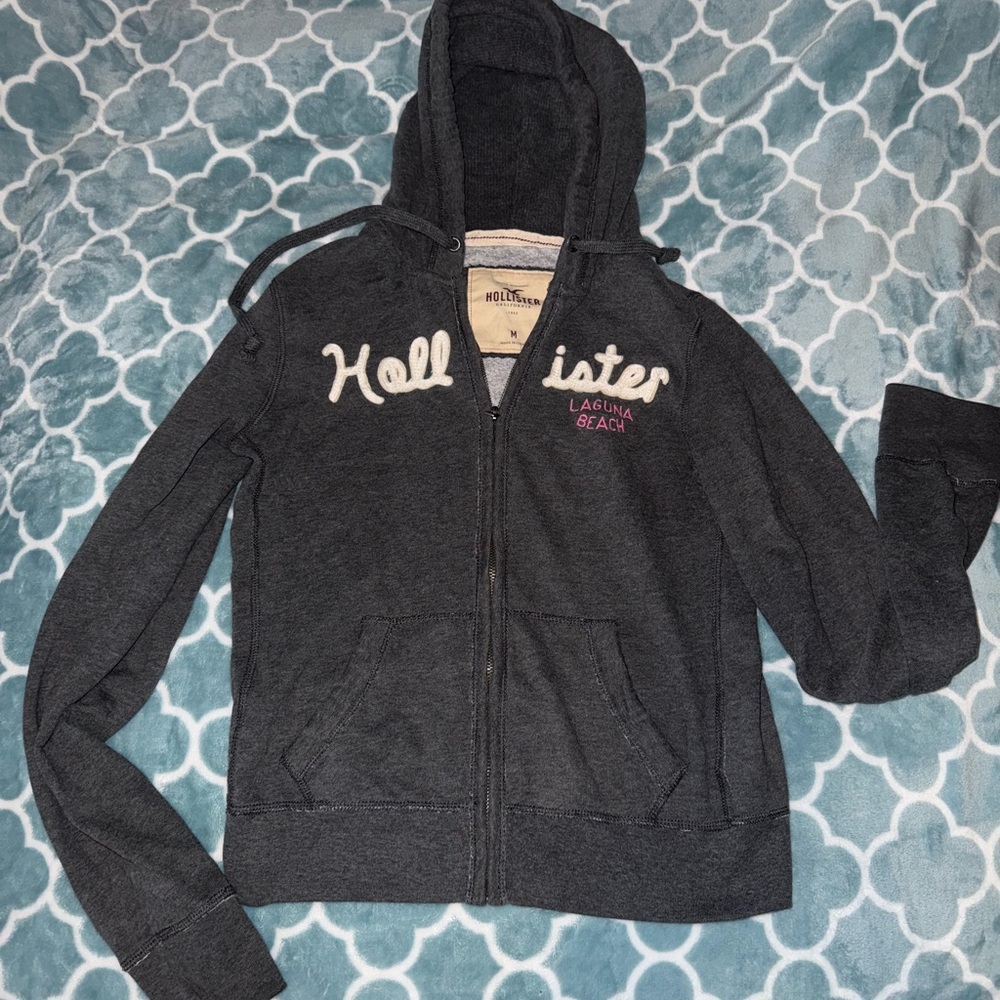 Hollister Women’s Dark Gray Zip-Up Hoodie
